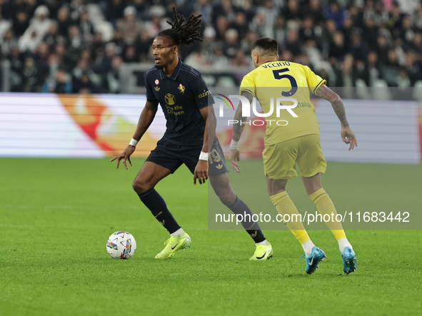 Khephren Thuram participates in the Serie A 2024-2025 match between Juventus and Lazio in Turin, Italy, on October 19, 2024. 