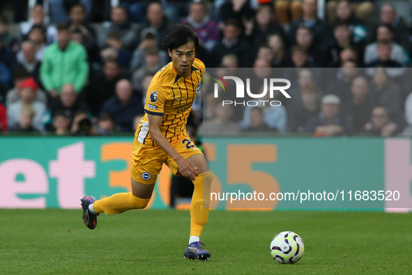 Kaoru Mitoma of Brighton and Hove Albion plays during the Premier League match between Newcastle United and Brighton and Hove Albion at St....