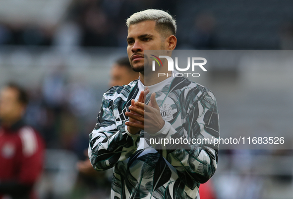 Bruno Guimaraes plays for Newcastle United during the Premier League match between Newcastle United and Brighton and Hove Albion at St. Jame...