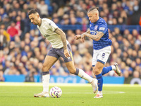 Kalvin Phillips of Ipswich Town challenges Dwight McNeil of Everton for the ball during the Premier League match between Ipswich Town and Ev...