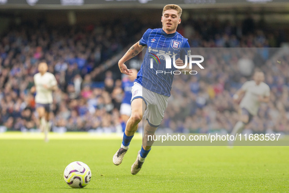 Leif Davis of Ipswich Town is on the ball during the Premier League match between Ipswich Town and Everton at Portman Road in Ipswich, Engla...