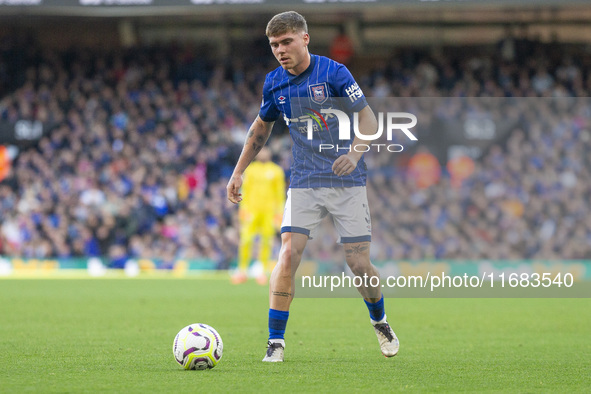 Leif Davis of Ipswich Town is on the ball during the Premier League match between Ipswich Town and Everton at Portman Road in Ipswich, Engla...