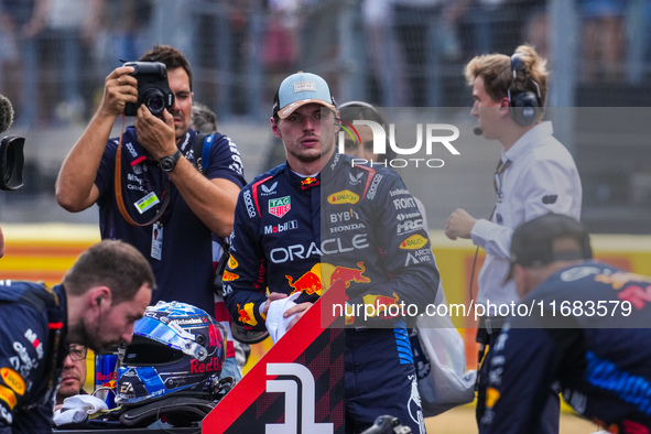 Max Verstappen of the Netherlands drives the Oracle Red Bull Racing RB20 Honda RBPT during the Formula 1 Pirelli United States Grand Prix 20...