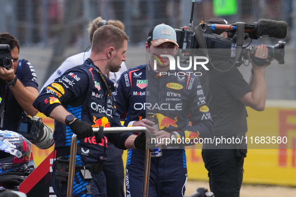 Max Verstappen of the Netherlands drives the Oracle Red Bull Racing RB20 Honda RBPT during the Formula 1 Pirelli United States Grand Prix 20...