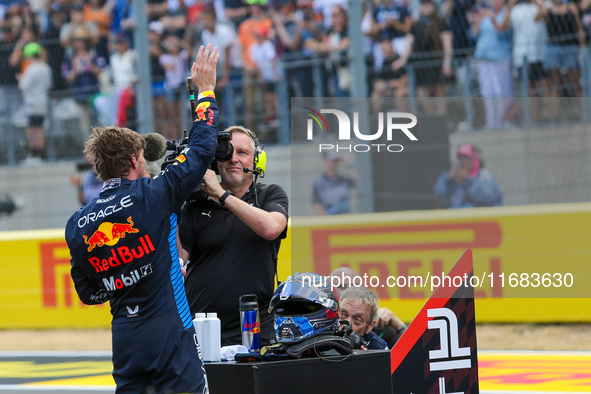 Max Verstappen of the Netherlands drives the Oracle Red Bull Racing RB20 Honda RBPT during the Formula 1 Pirelli United States Grand Prix 20...