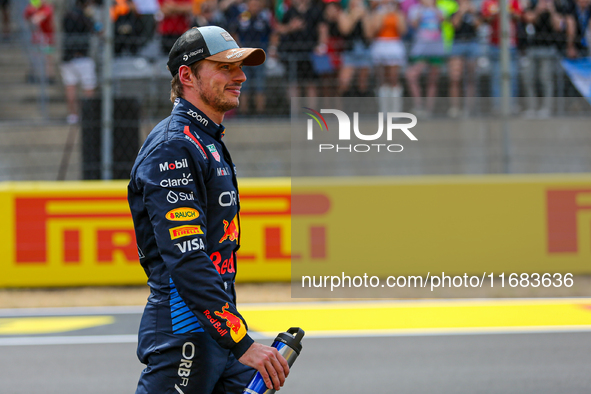 Max Verstappen of the Netherlands drives the Oracle Red Bull Racing RB20 Honda RBPT during the Formula 1 Pirelli United States Grand Prix 20...