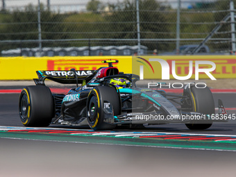 Lewis Hamilton of the UK drives the (44) Mercedes-AMG Petronas F1 Team F1 W15 E Performance Mercedes during the Formula 1 Pirelli United Sta...