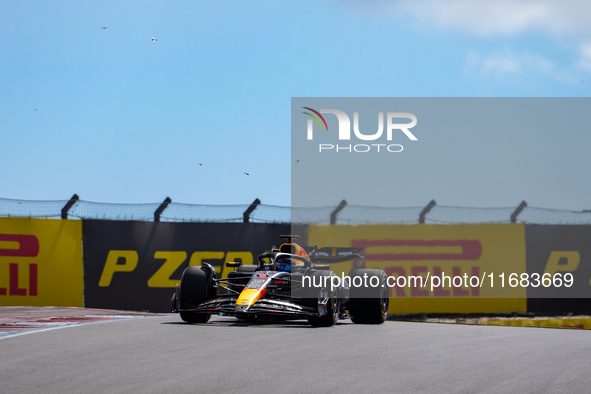 Max Verstappen of the Netherlands drives the Oracle Red Bull Racing RB20 Honda RBPT during the Formula 1 Pirelli United States Grand Prix 20...