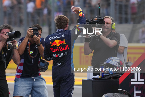 Max Verstappen of the Netherlands drives the Oracle Red Bull Racing RB20 Honda RBPT during the Formula 1 Pirelli United States Grand Prix 20...