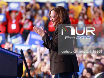 Waterford, MICHIGAN - OCTOBER 18: US Vice President and Democratic presidential candidate Kamala Harris speaks at the Oakland County campaig...