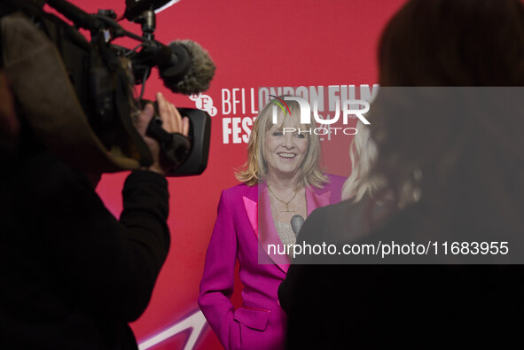 Twiggy aka Lesley Dawson attend the screening of "Twiggy" during the 68th BFI London Film Festival at BFI Southbank on October 18, 2024 in L...