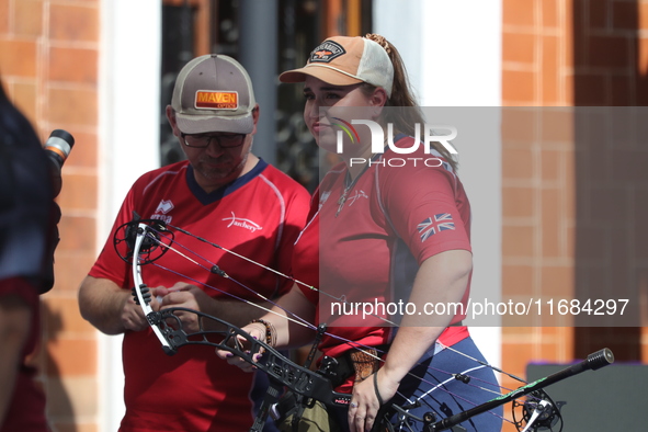 Ella Gibson of Great Britain competes against Dafne Quintero of Mexico (not in picture) during the compound women's quarterfinals match on t...