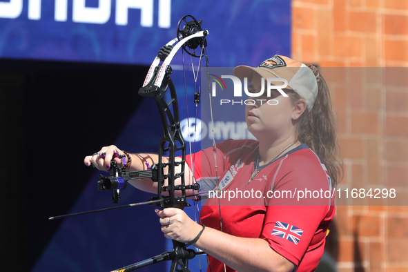 Ella Gibson of Great Britain competes against Dafne Quintero of Mexico (not in picture) during the compound women's quarterfinals match on t...