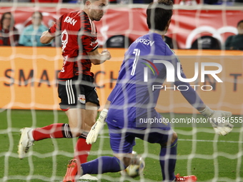 Columbus FC goalkeeper Nicolas Hagen (1) during the MLS League match between Columbus FC and New York Red Bulls at Red Bull Arena in Harris,...