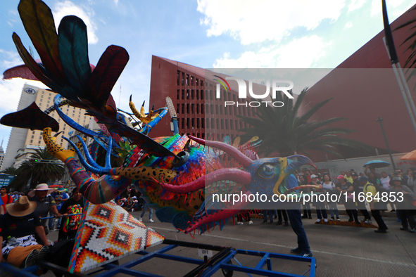 An Alebrije is seen during the 16th edition of the traditional Monumental Alebrijes parade organized by the Museum of Popular Art (MAP). The...