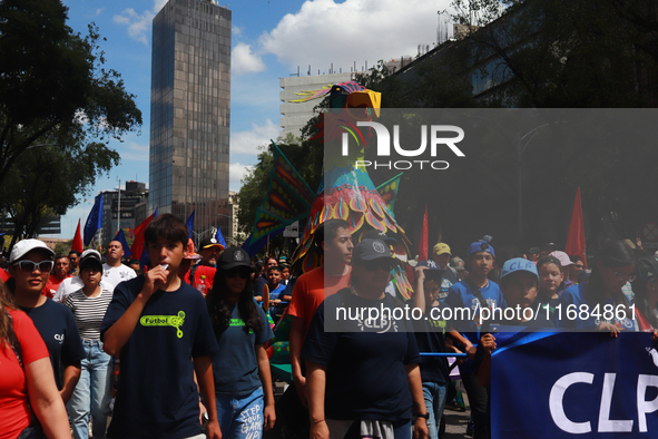 An Alebrije is seen during the 16th edition of the traditional Monumental Alebrijes parade organized by the Museum of Popular Art (MAP). The...