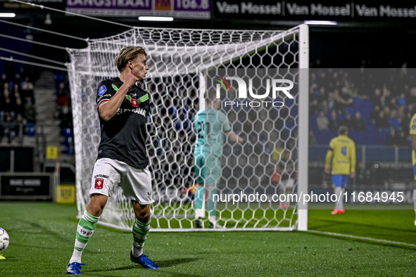 FC Twente midfielder Sem Steijn celebrates the 0-1 goal during the match between RKC and Twente at the Mandemakers Stadium in Waalwijk, Neth...