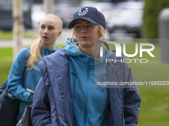 Chloe Kelly #9 of Manchester City W.F.C. arrives at the Joie Stadium in Manchester, England, on October 20, 2024, during the Barclays FA Wom...