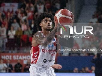 Justin Gray of Openjobmetis Varese plays during the LBA Italy Championship match between Openjobmetis Varese and Trapani Shark in Varese, It...