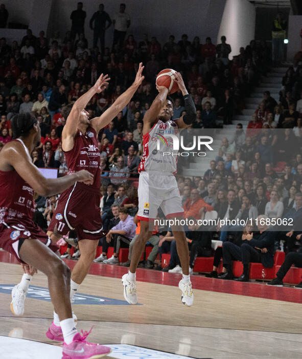 Jaylen Hands of Openjobmetis Varese plays during the LBA Italy Championship match between Openjobmetis Varese and Trapani Shark in Varese, I...