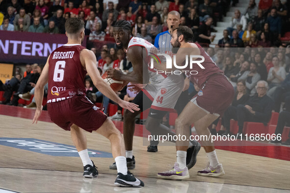 Gabe Brown of Openjobmetis Varese plays during the LBA Italy Championship match between Openjobmetis Varese and Trapani Shark in Varese, Ita...