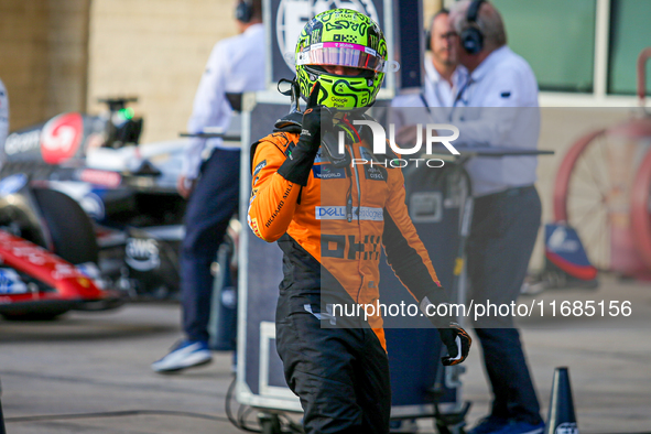 Lando Norris of the UK drives the McLaren F1 Team MCL38 Mercedes during the qualifying for the Formula 1 Pirelli United States Grand Prix 20...