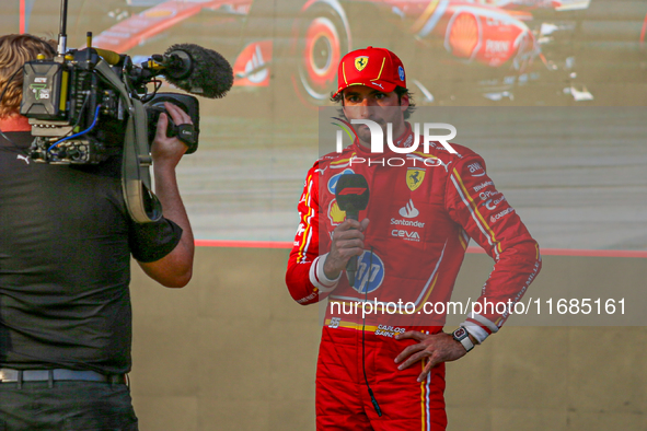 Carlos Sainz Jr. of Spain drives the (55) Scuderia Ferrari SF-24 Ferrari during the qualifying at the Formula 1 Pirelli United States Grand...