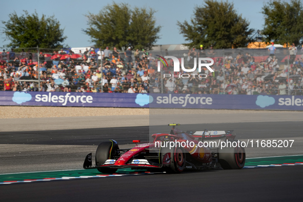 Carlos Sainz Jr. of Spain drives the (55) Scuderia Ferrari SF-24 Ferrari during the qualifying at the Formula 1 Pirelli United States Grand...