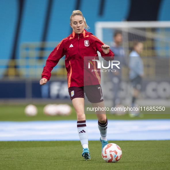 Missy Bo Kearns #7 of Aston Villa W.F.C participates in the pre-match warm-up during the Barclays FA Women's Super League match between Manc...