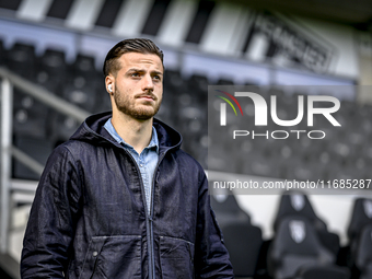 AFC Ajax Amsterdam goalkeeper Diant Ramaj participates in the match between Heracles Almelo and Ajax at the Asito Stadium for the Dutch Ered...