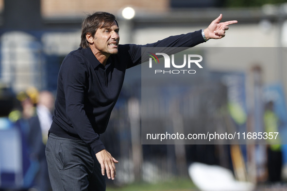 Antonio Conte coaches Napoli during the Serie A soccer match between Empoli FC and SSC Napoli at Stadio Carlo Castellani in Empoli, Italy, o...