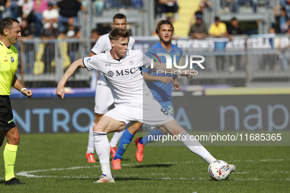 Scott McTominay of Napoli plays during the Serie A soccer match between Empoli FC and SSC Napoli at Stadio Carlo Castellani in Empoli, Italy...