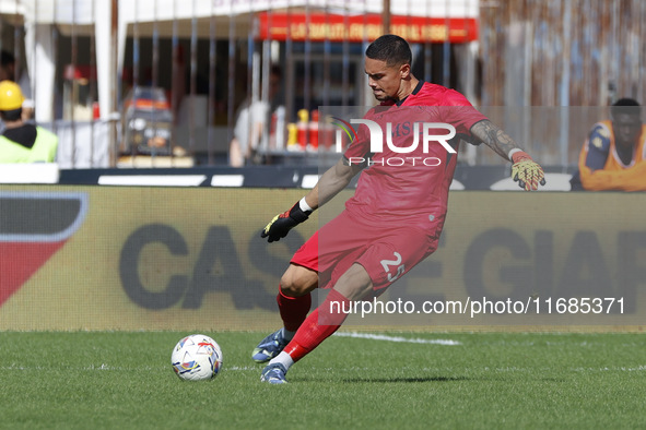 Napoli's Elia Caprile plays during the Serie A soccer match between Empoli FC and SSC Napoli at Stadio Carlo Castellani in Empoli, Italy, on...