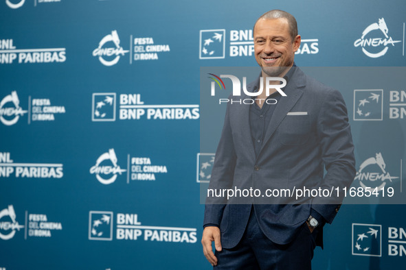 Stefano Accorsi attends the ''Il Treno Dei Bambini'' photocall during the 19th Rome Film Festival at Auditorium Parco Della Musica in Rome,...