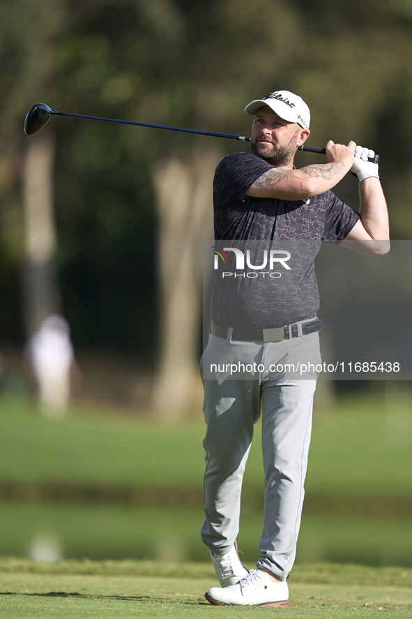 Andy Sullivan of England tees off on the 2nd hole on the fourth day of the Estrella Damm N.A. Andalucia Masters 2024 at Real Club de Golf So...