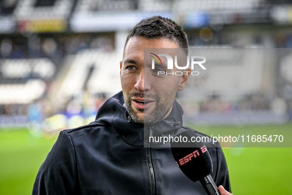 AFC Ajax Amsterdam trainer Francesco Fariolo is present during the match between Heracles Almelo and Ajax at the Asito Stadium for the Dutch...