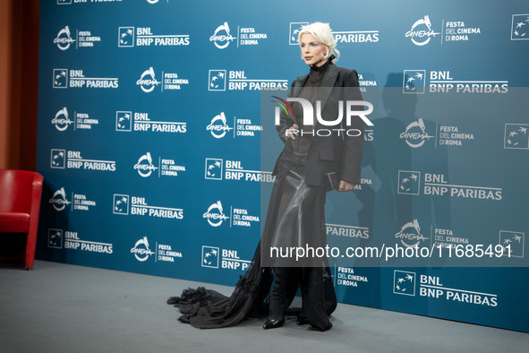 Julia Fox attends the ''The Trainer'' photocall during the 19th Rome Film Festival at Auditorium Parco Della Musica in Rome, Italy, on Octob...