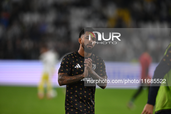 Douglas Luiz of Juventus FC looks on during the match between Juventus FC and SS Lazio in the 8th round of the Italian Lega Serie A Enilive...