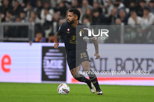 Douglas Luiz of Juventus FC is in action during the match between Juventus FC and SS Lazio in the 8th round of the Italian Lega Serie A Enil...