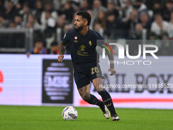 Douglas Luiz of Juventus FC is in action during the match between Juventus FC and SS Lazio in the 8th round of the Italian Lega Serie A Enil...