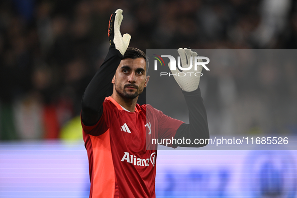 Mattia Perin of Juventus FC looks on during the Juventus FC vs. SS Lazio match, the 8th turn of Italian Lega Serie A Enilive 24/25, in Allia...