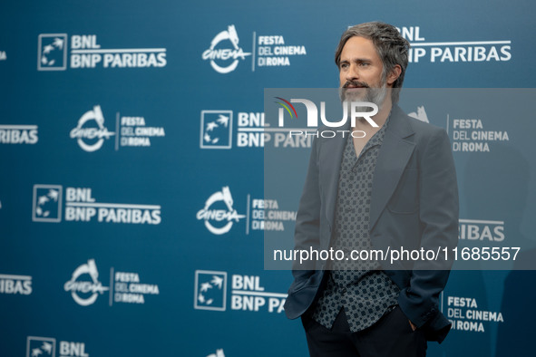 Gael Garcia Bernal attends the ''Maquina - Il Pugile'' photocall during the 19th Rome Film Festival at Auditorium Parco Della Musica in Rome...