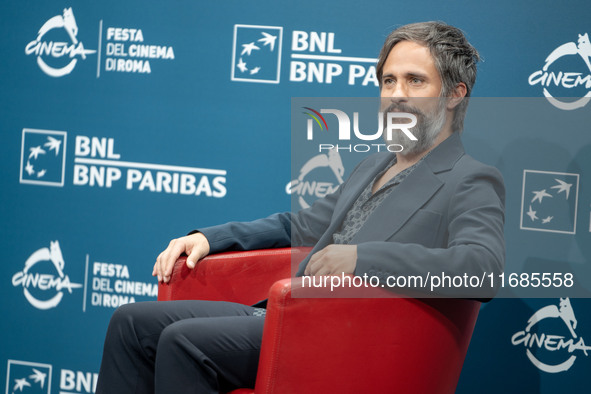 Gael Garcia Bernal attends the ''Maquina - Il Pugile'' photocall during the 19th Rome Film Festival at Auditorium Parco Della Musica in Rome...