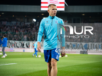 Antoni Kozubal warms up before the game between KS Cracovia and Lech Poznan in Krakow, Poland, on October 19, 2024, during the PKO BP Ekstra...