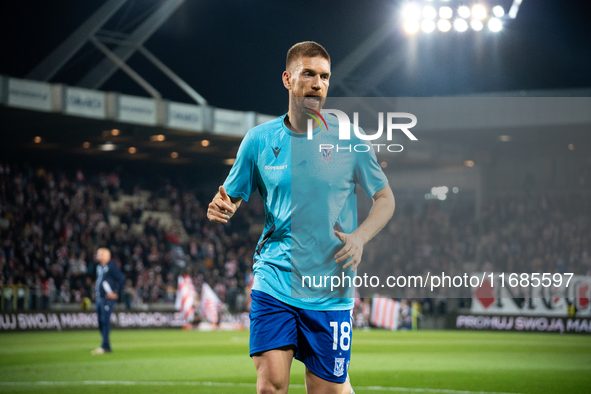 Bartosz Salamon warms up before the game between KS Cracovia and Lech Poznan in Krakow, Poland, on October 19, 2024. PKO BP Ekstraklasa, Pol...