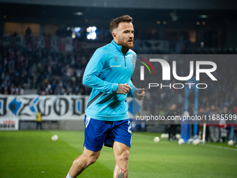 Dino Hotic warms up before the game between KS Cracovia and Lech Poznan in Krakow, Poland, on October 19, 2024, during the PKO BP Ekstraklas...