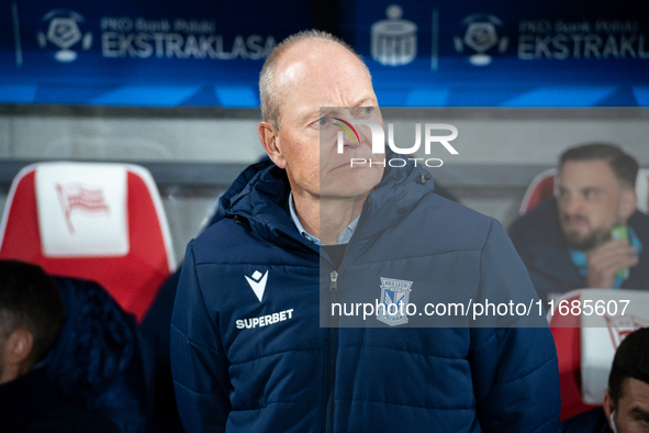 Lech Poznan coach Niels Frederiksen is present during the game between KS Cracovia and Lech Poznan in Krakow, Poland, on October 19, 2024. T...