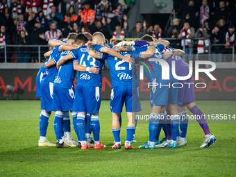 The Lech Poznan team huddles during the game between KS Cracovia and Lech Poznan in Krakow, Poland, on October 19, 2024. This is a PKO BP Ek...