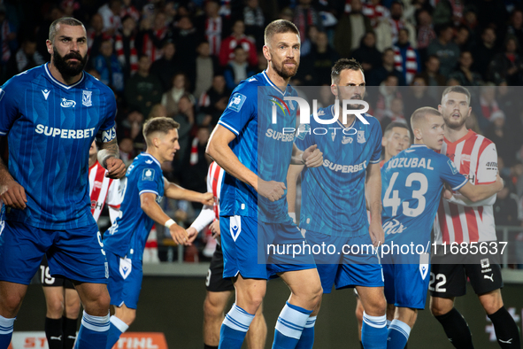 Lech Poznan players participate in the game between KS Cracovia and Lech Poznan in Krakow, Poland, on October 19, 2024. This is a PKO BP Eks...