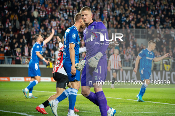 Goalkeeper Bartosz Mrozek participates in the game between KS Cracovia and Lech Poznan in Krakow, Poland, on October 19, 2024. PKO BP Ekstra...